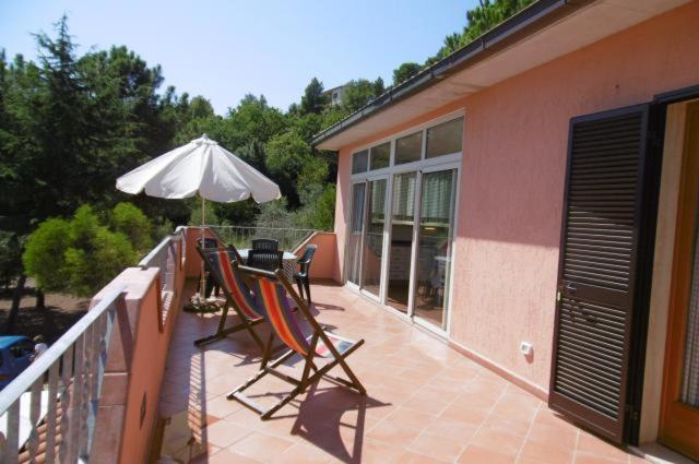 Villa Vanna Trilo -Quadrilocale Capoliveri  Bagian luar foto